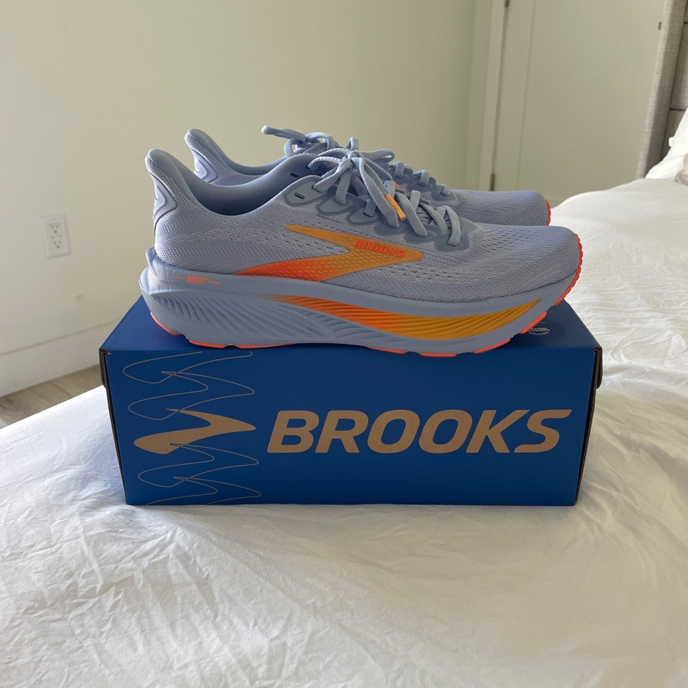 Brooks Ghost 17 Running Shoe